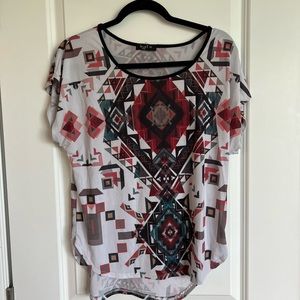 Aztec shirt size XL🎉donated